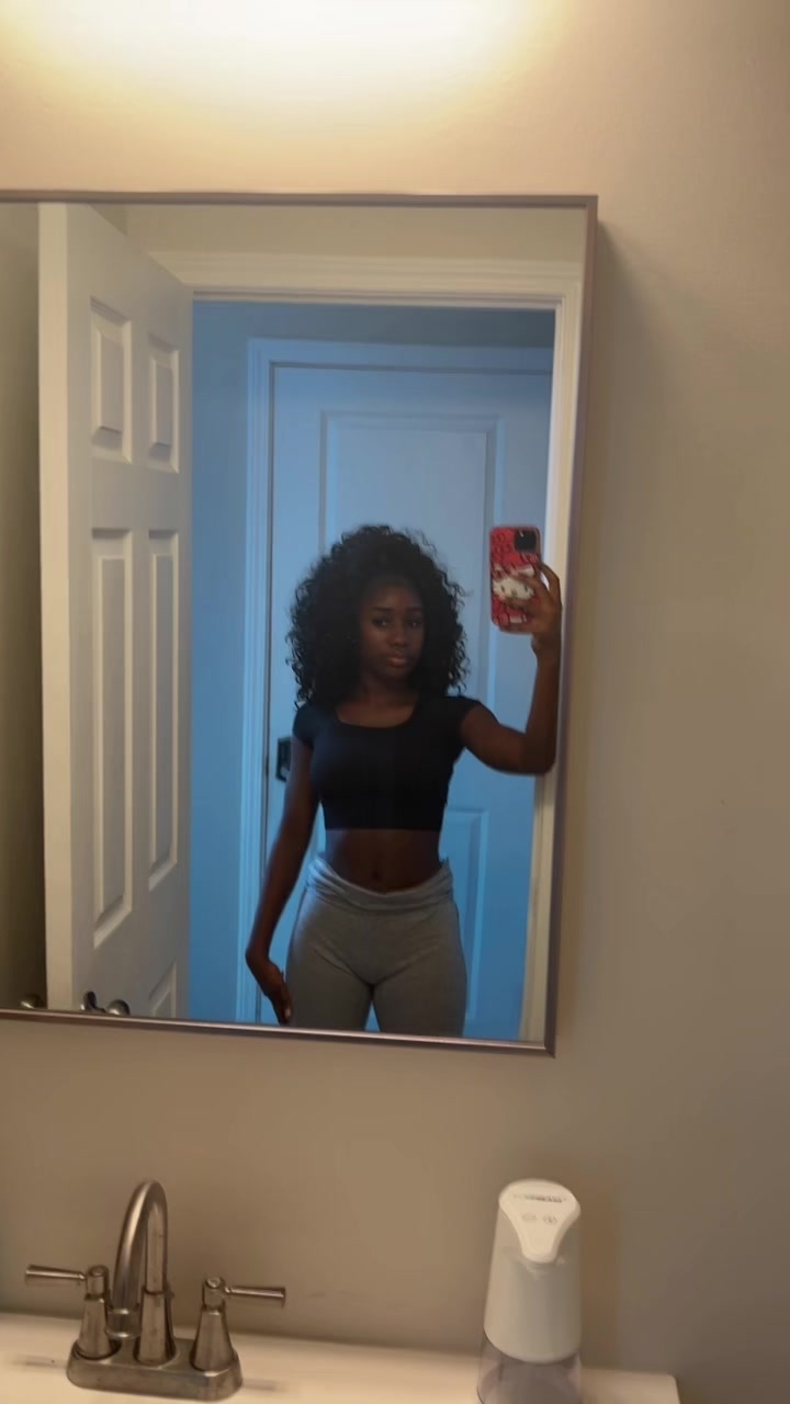 @princessnini
