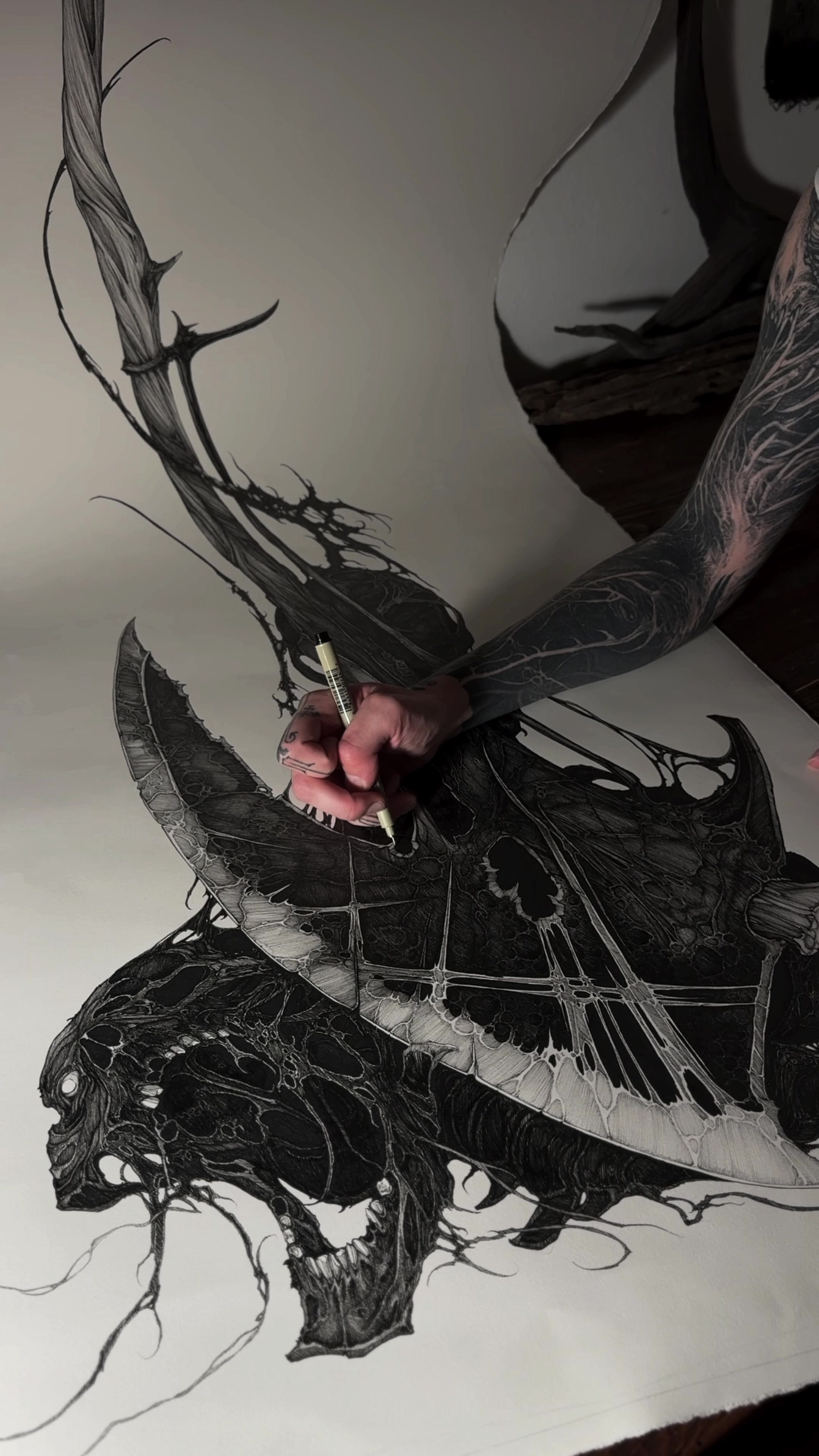 @aleksdarkink