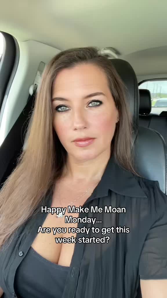 @Sweet_Texas_Bee