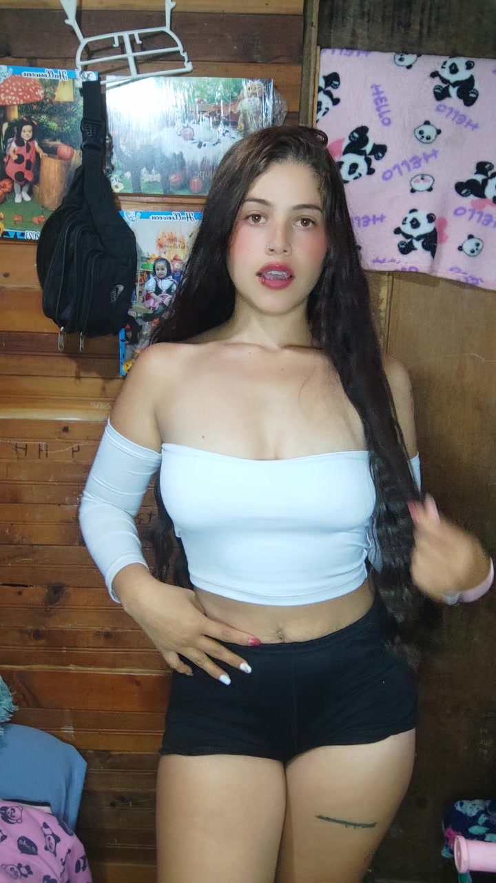 @monita😈