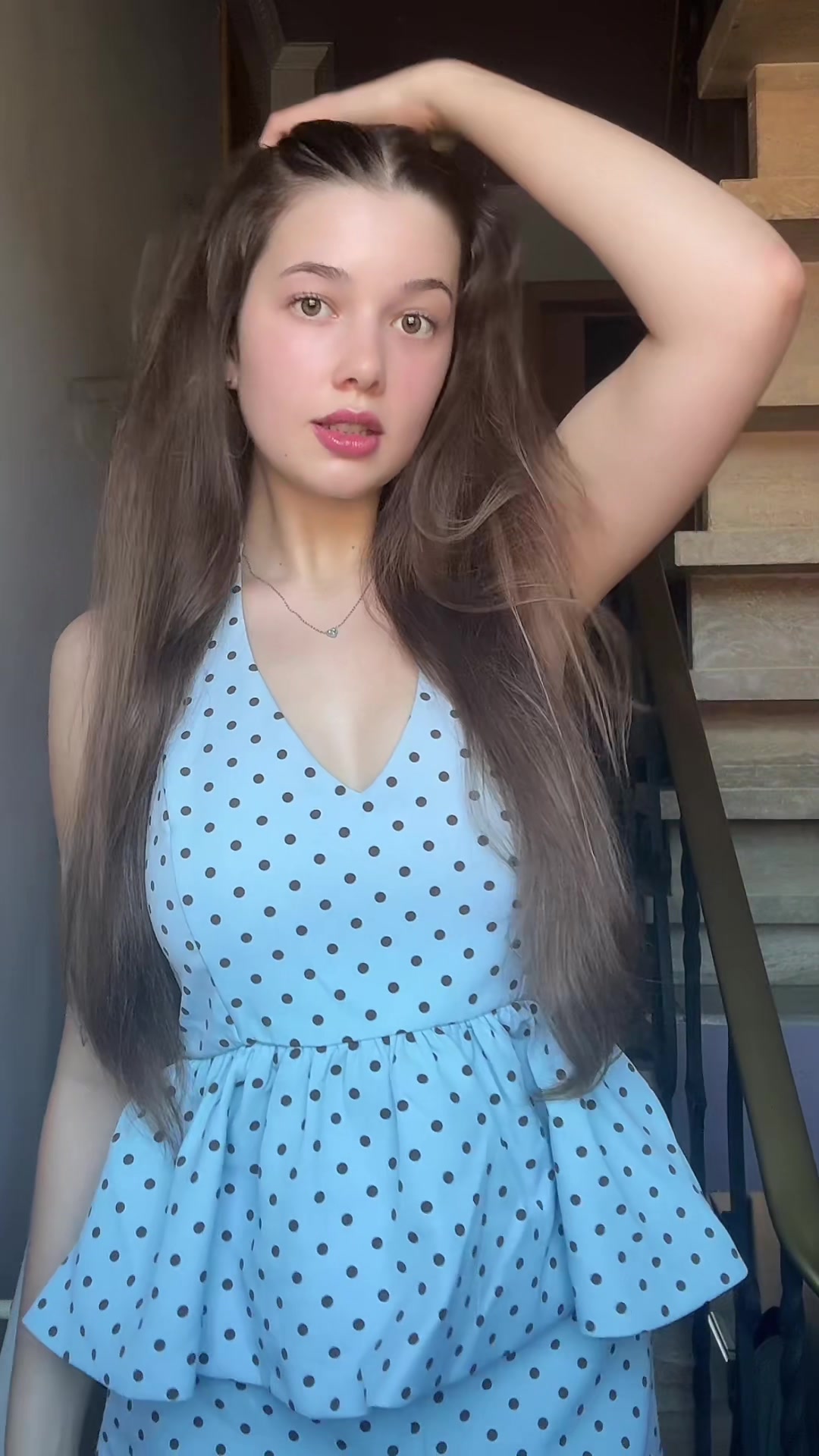 @Lara<3