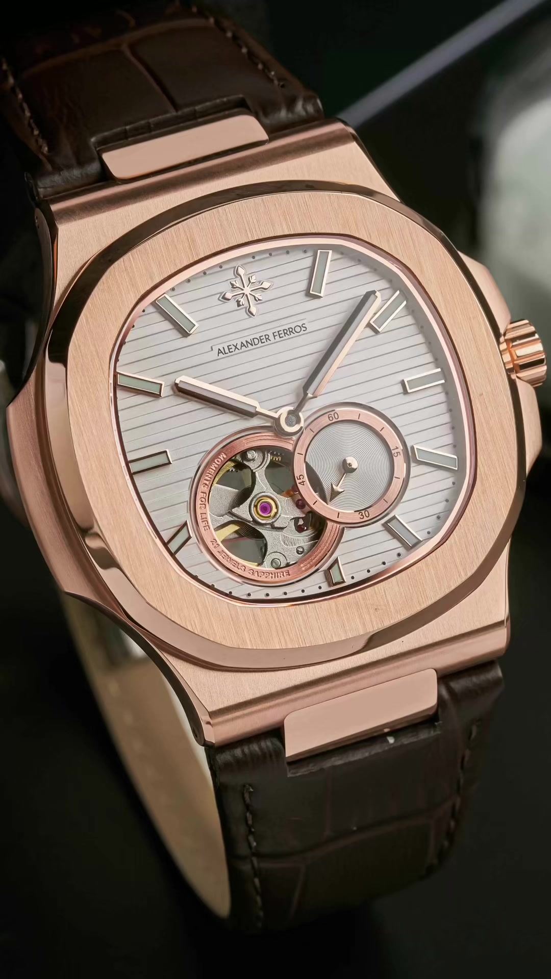 @BDT WATCH Đồng Hồ Thuỵ Sỹ