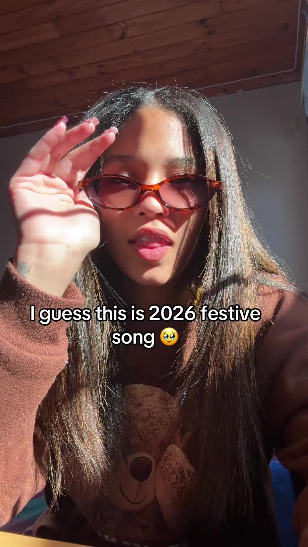 @momofebs