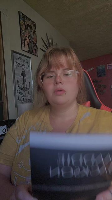 @Maddie Jackson || Author