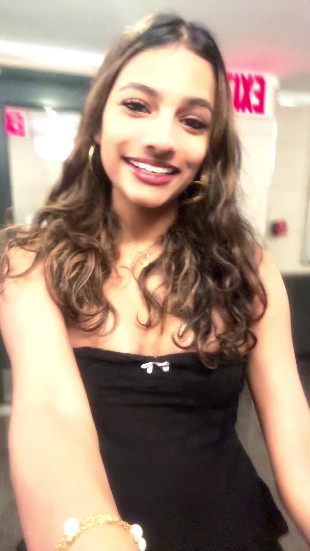 @<3