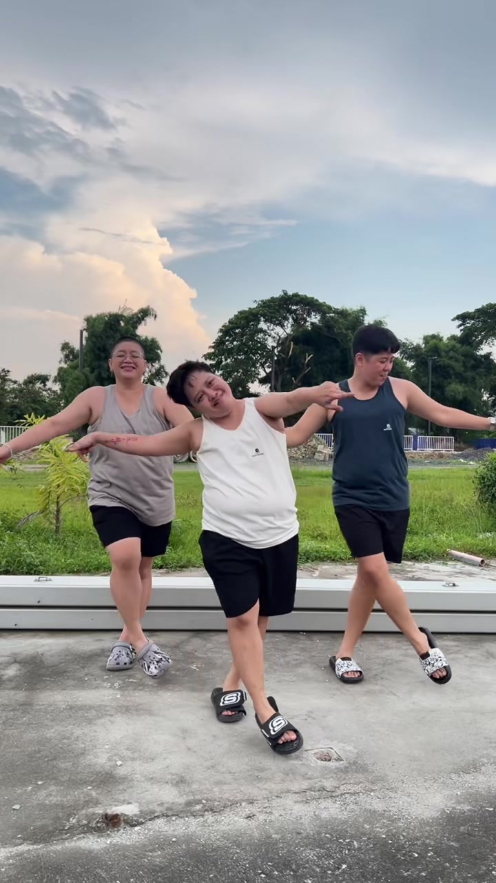 @Adonis Lesbian Philippines