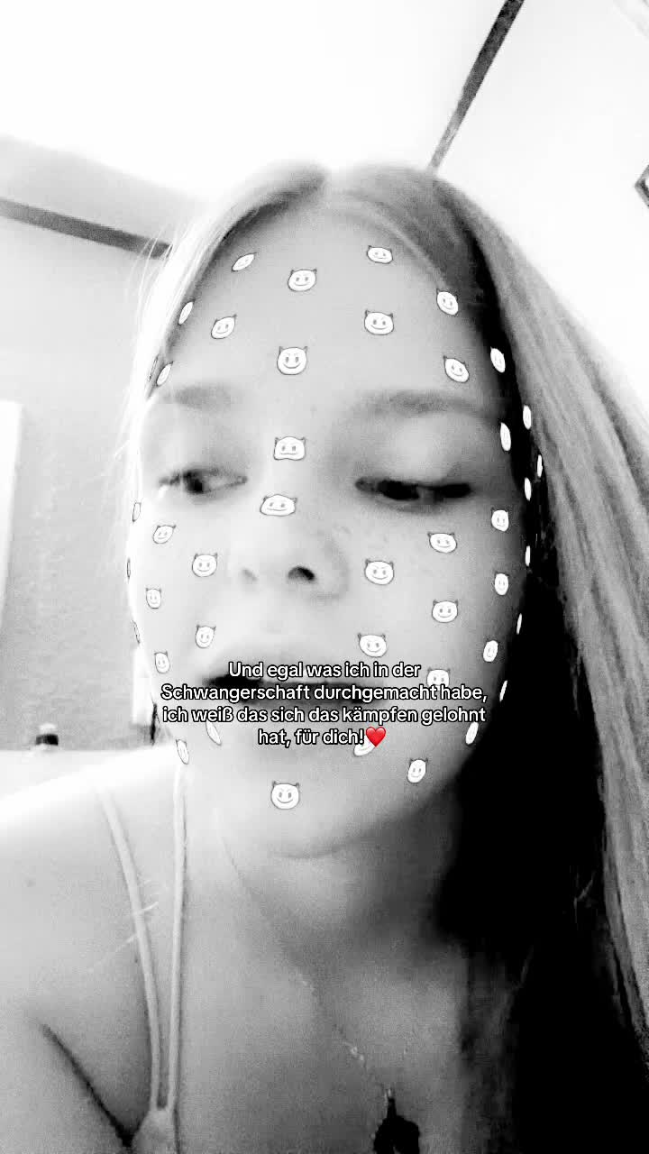 @🎭