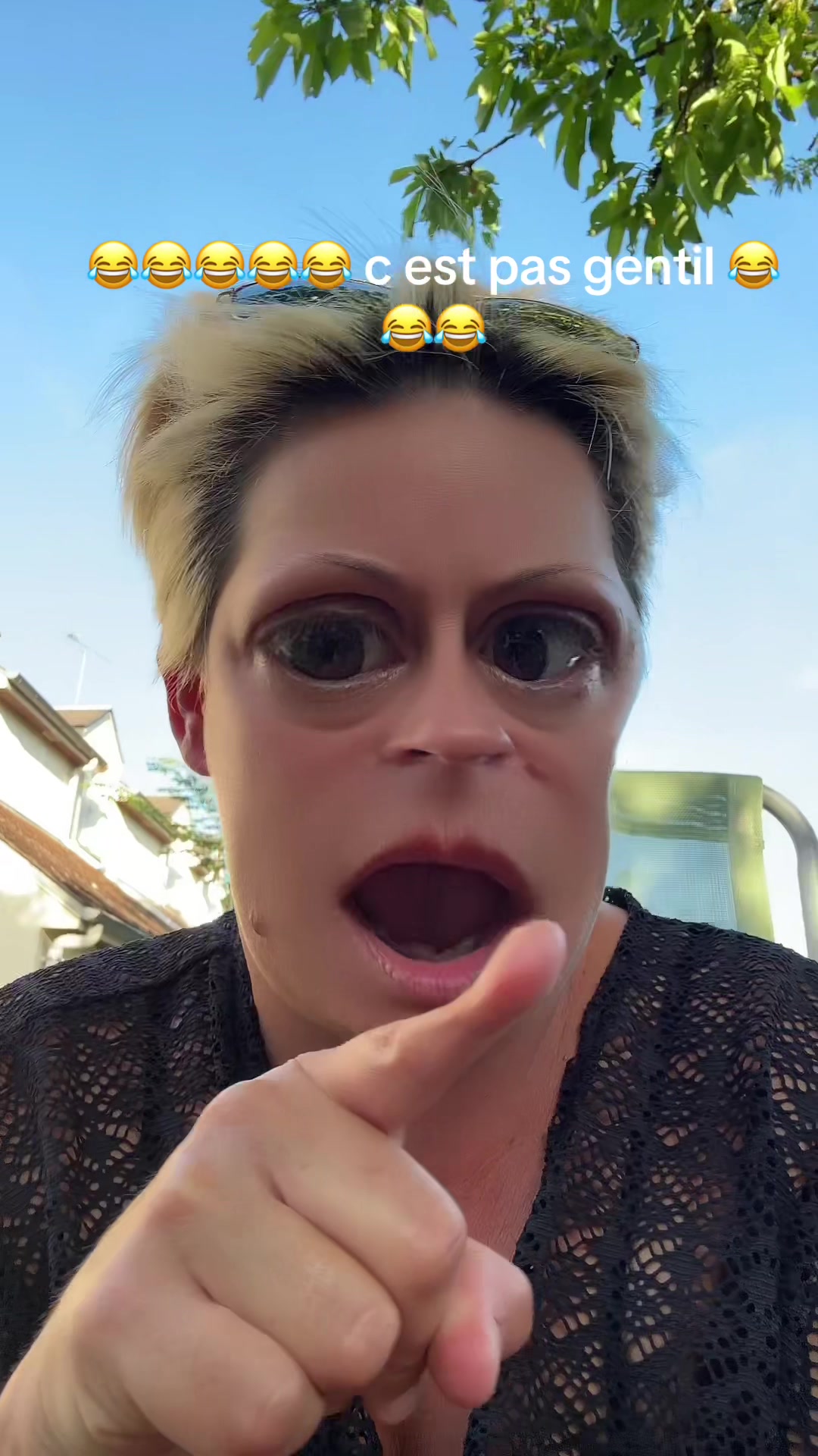 @Angellafolledingue