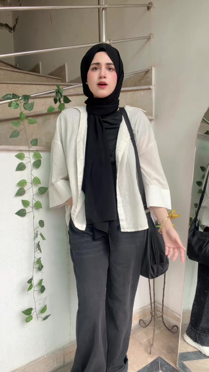 @لائبہ