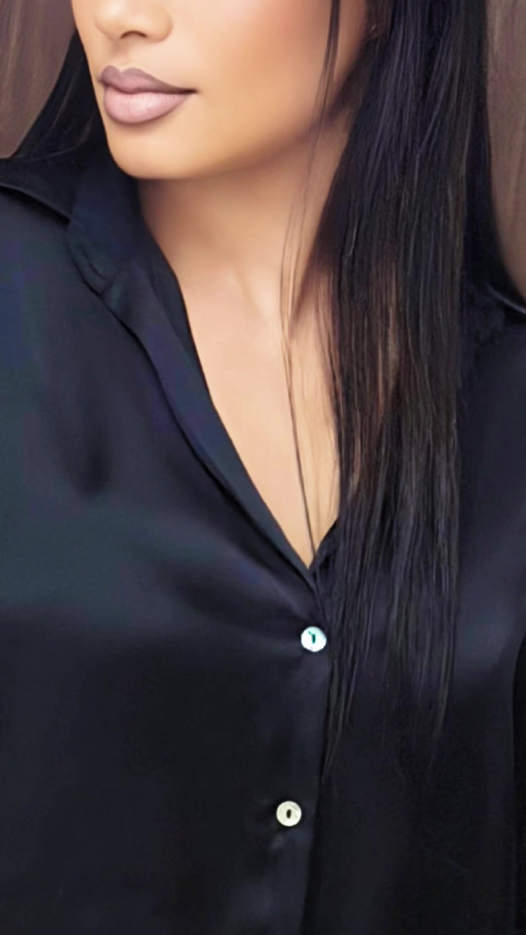 @leilakanediallo
