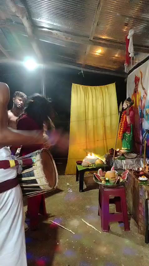 @නිලුකා ගුරු මෑණියෝ 🙏🙏🙏🙏