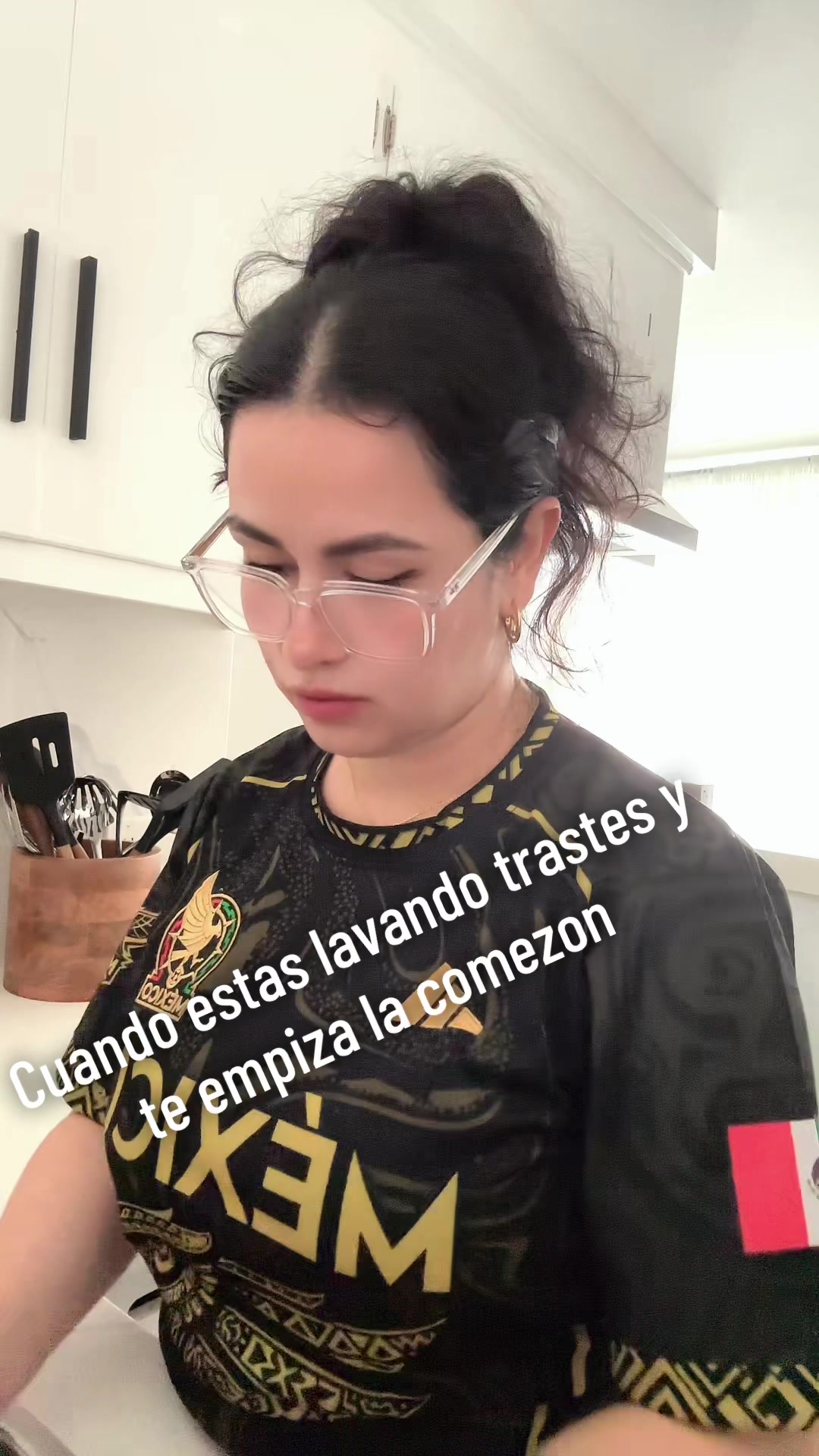 @Claudia 🖤