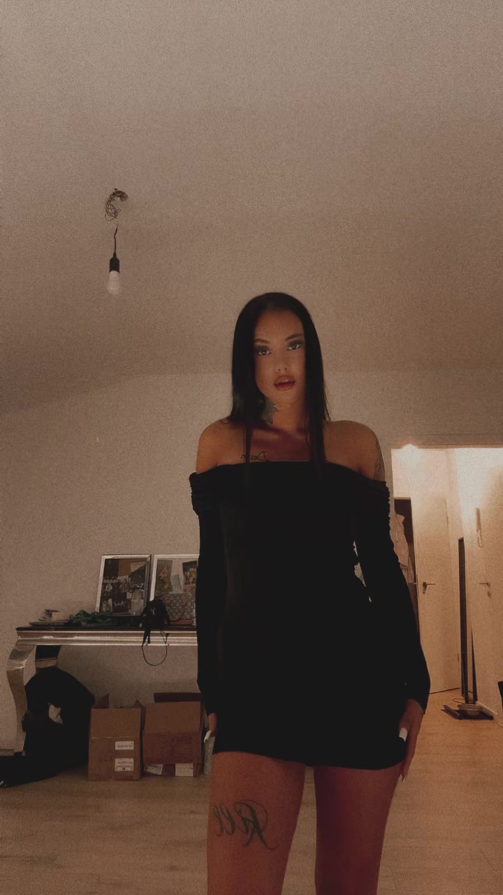 @𝐌𝐄𝐋𝐎𝐃𝐘