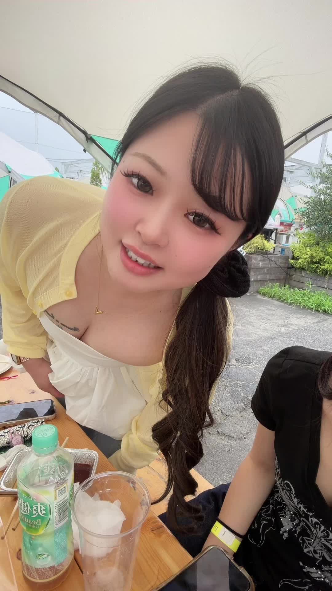 @。