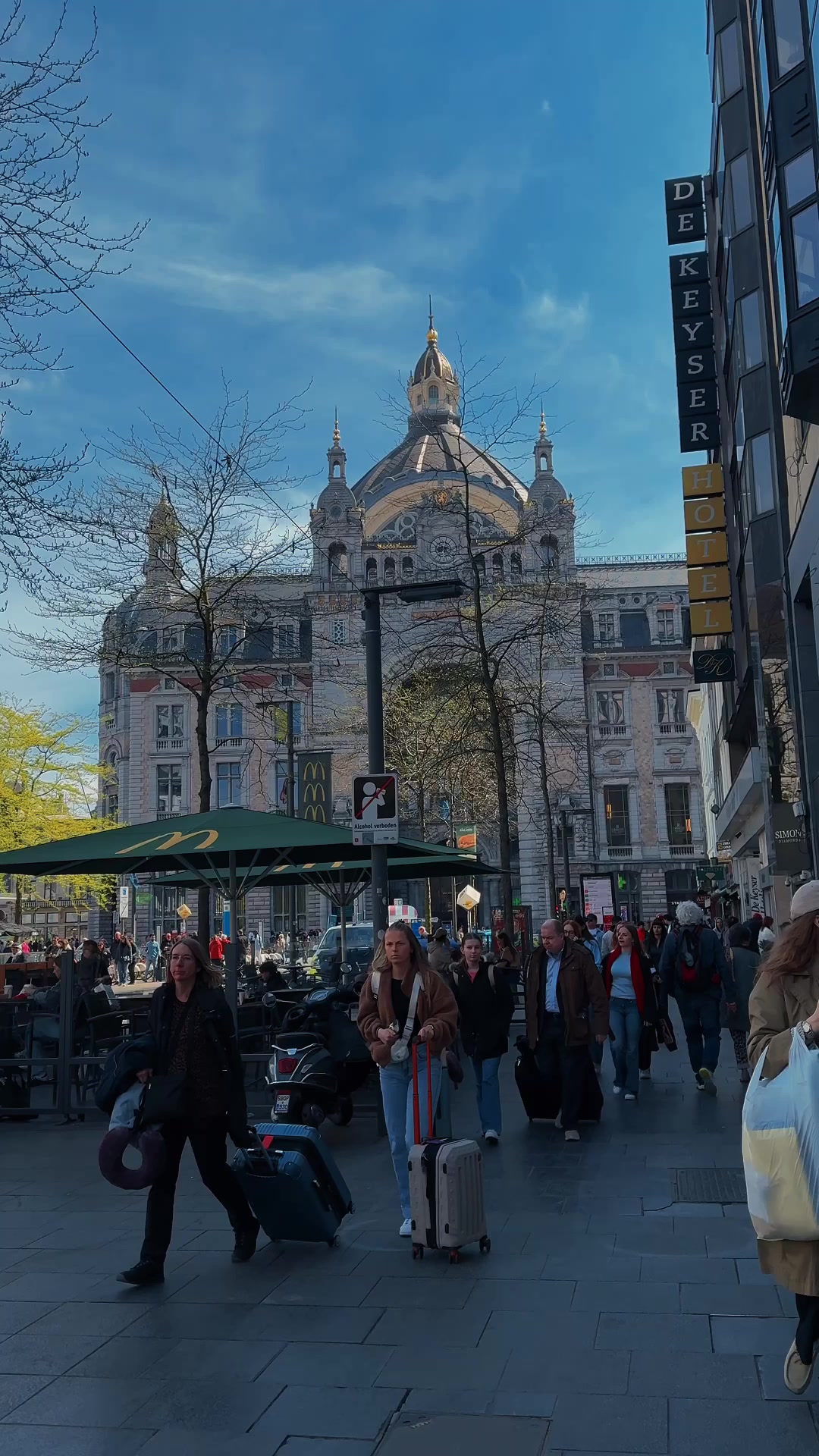 @belle in the Netherlands