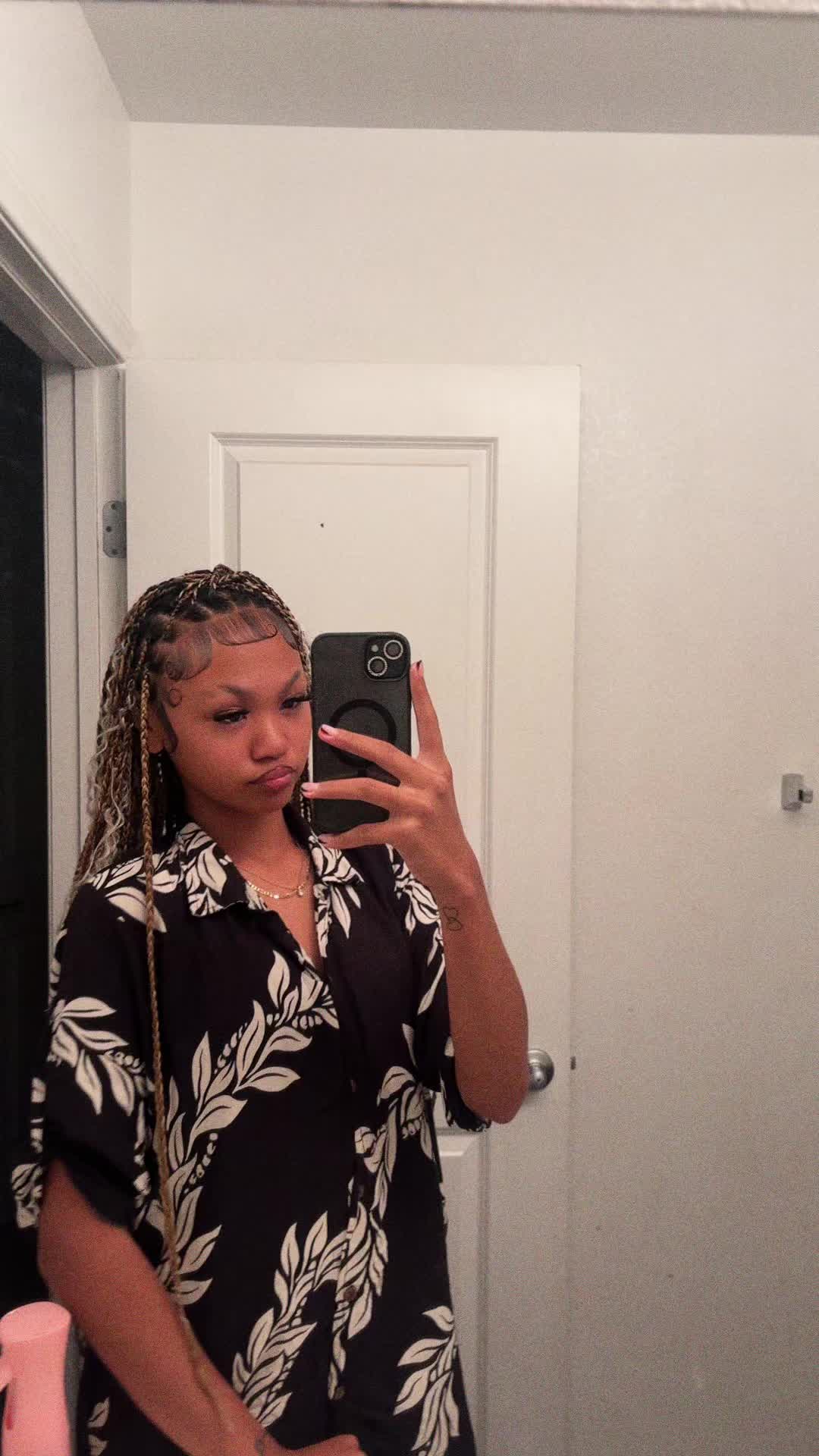 @𝒶𝓎𝓈𝒾𝒶