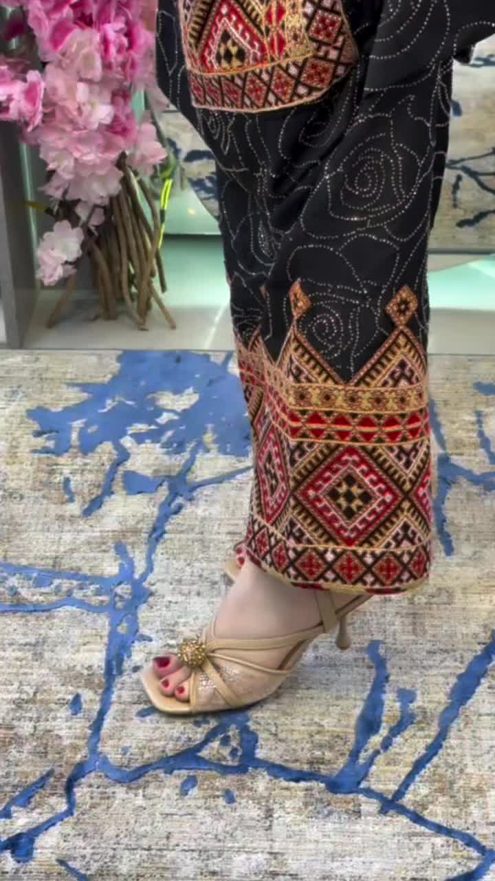 @🦋⃟⃟ ͥ ͣ ͫ نازش ماشکیلی👰࿐