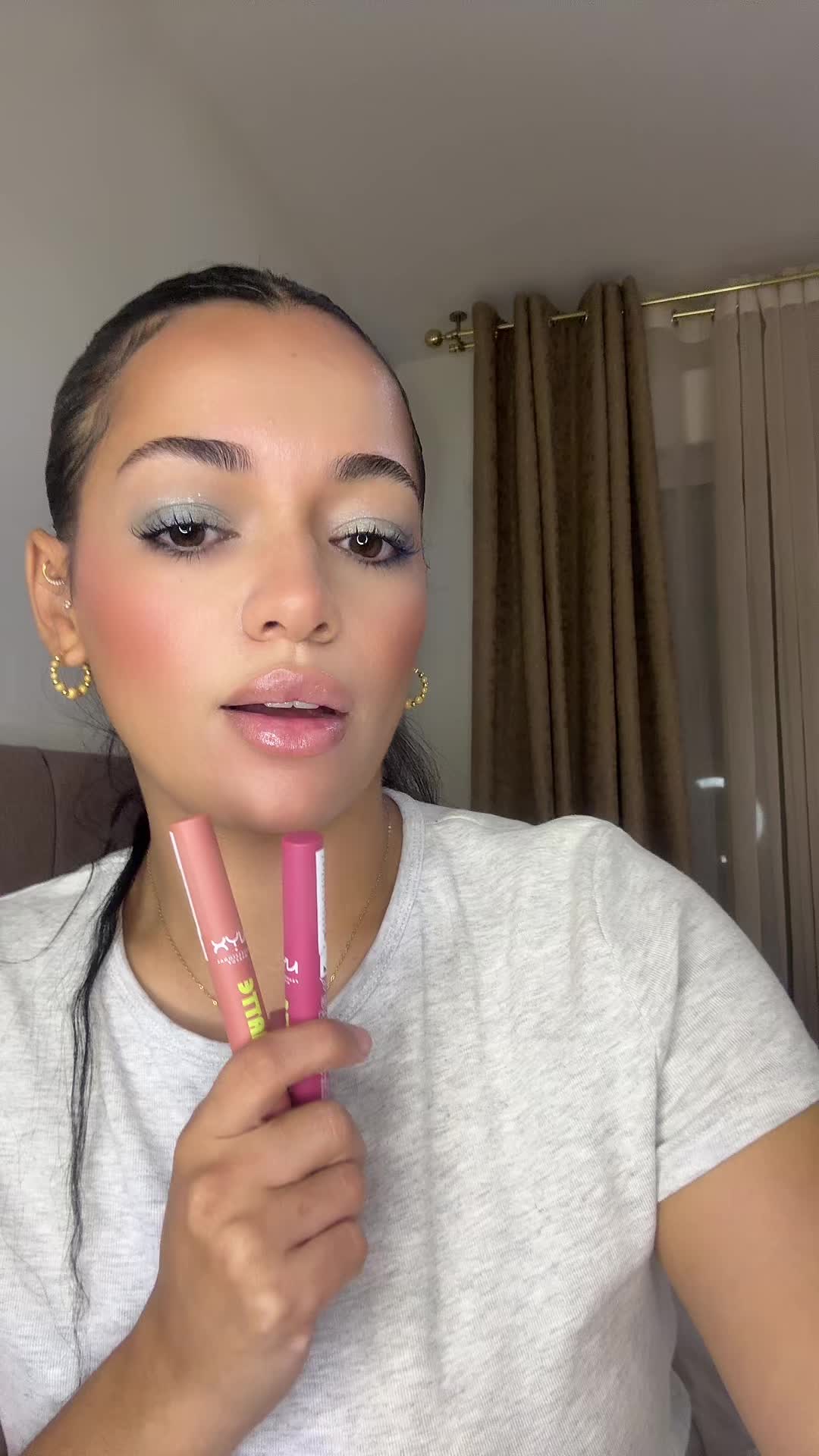 @Nina