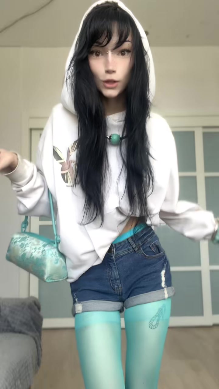 @тгк: сашаблин колется🍏