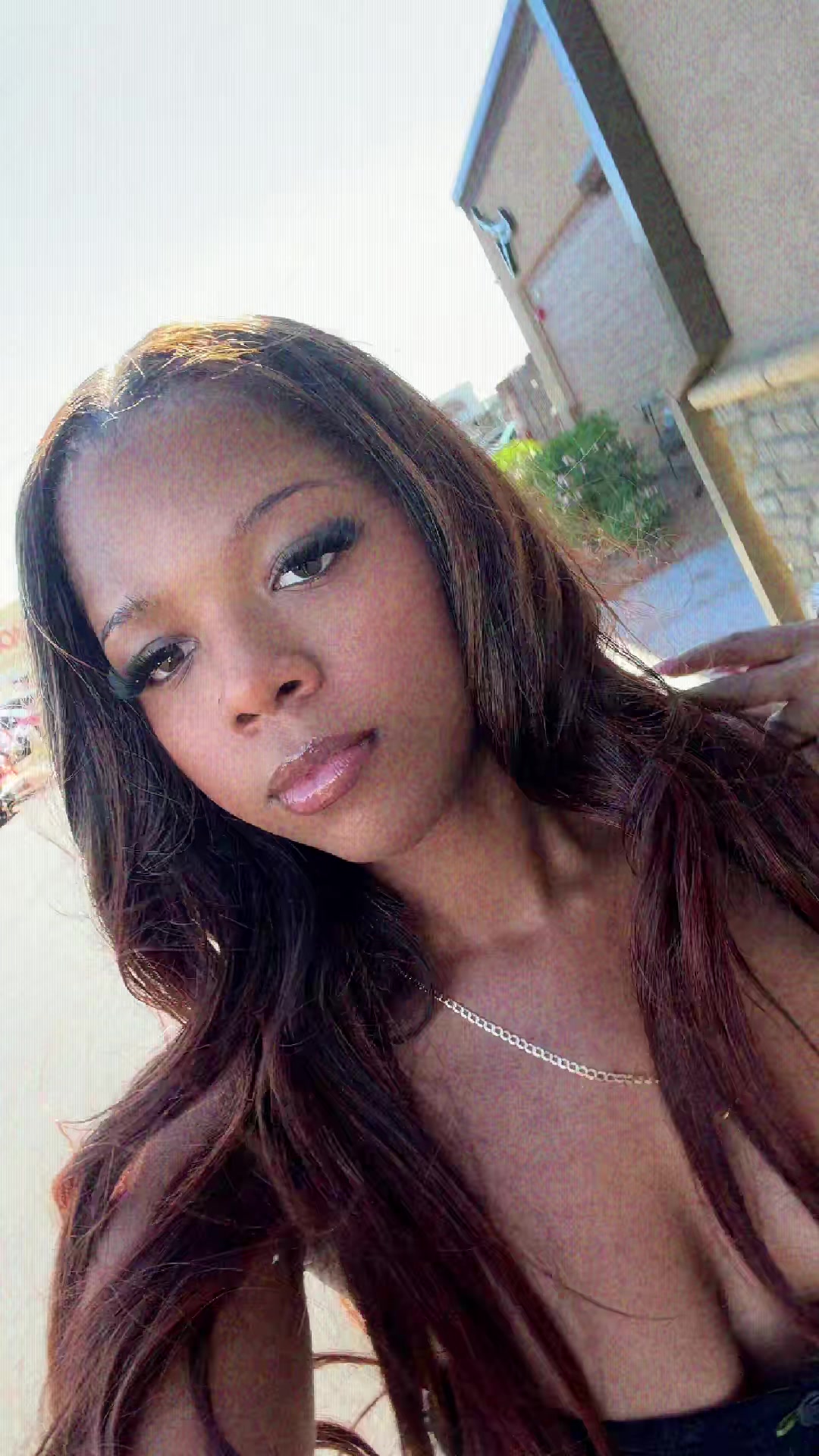 @prettyyfacee.e
