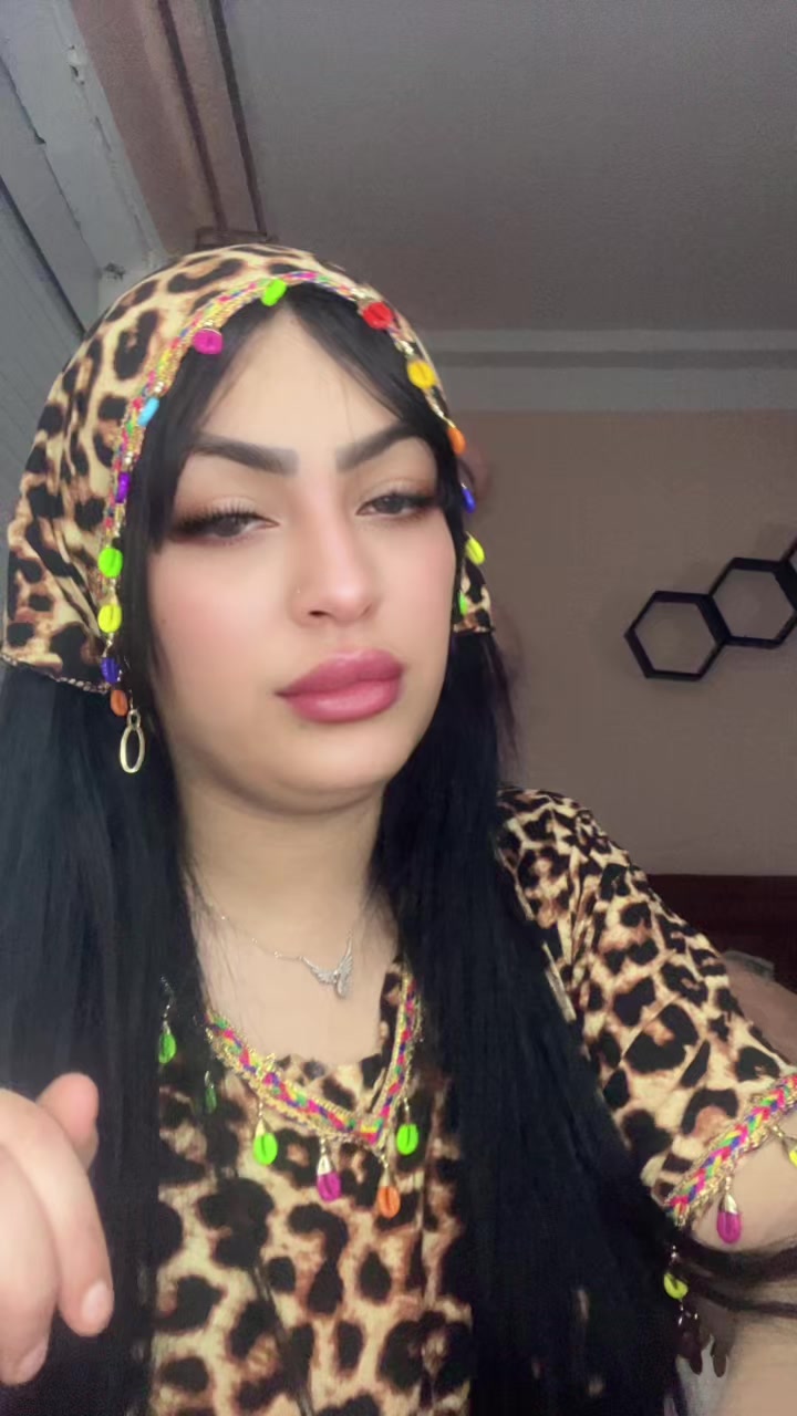 @Fãrã WLã๐ฉ๐ฟ๐ฆ๐ช๐ฑ๐ง