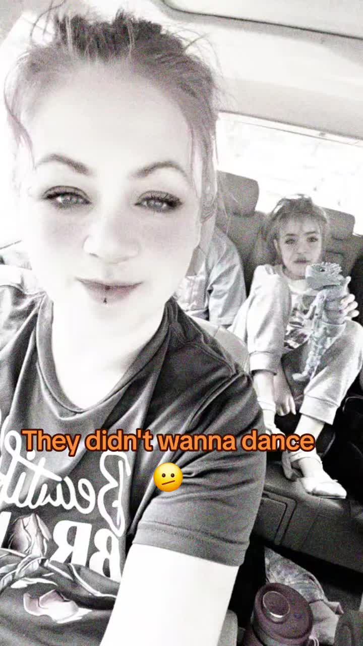 @Miss Lily