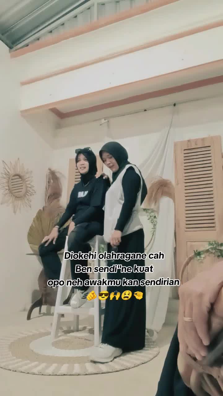 @Mekrok_07