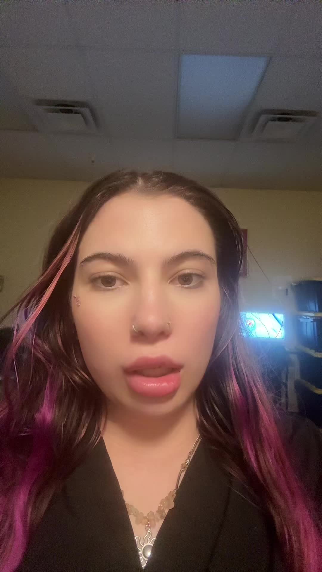 @Kiki