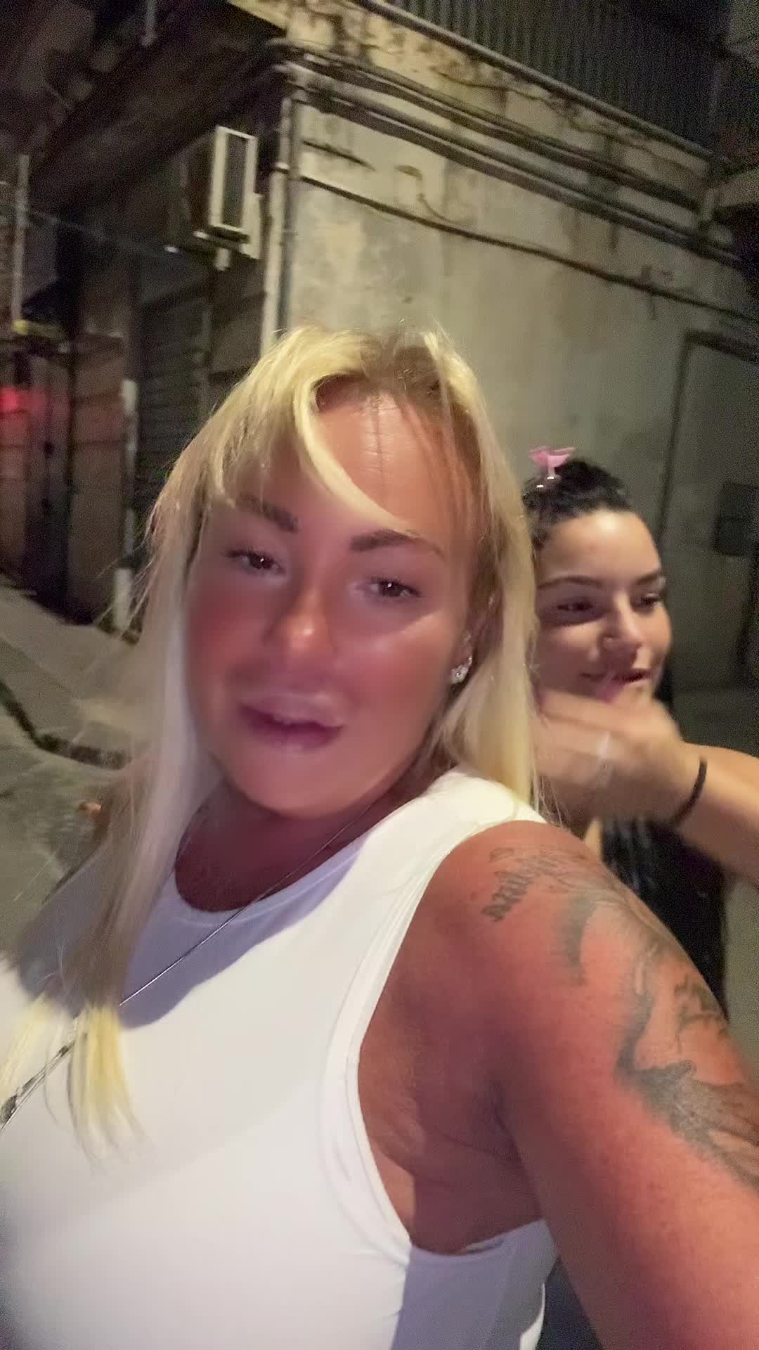 @Angela