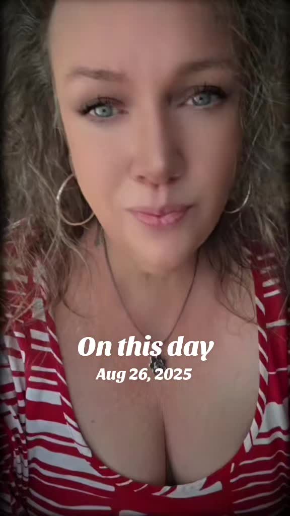 @Heidi 💜🖤