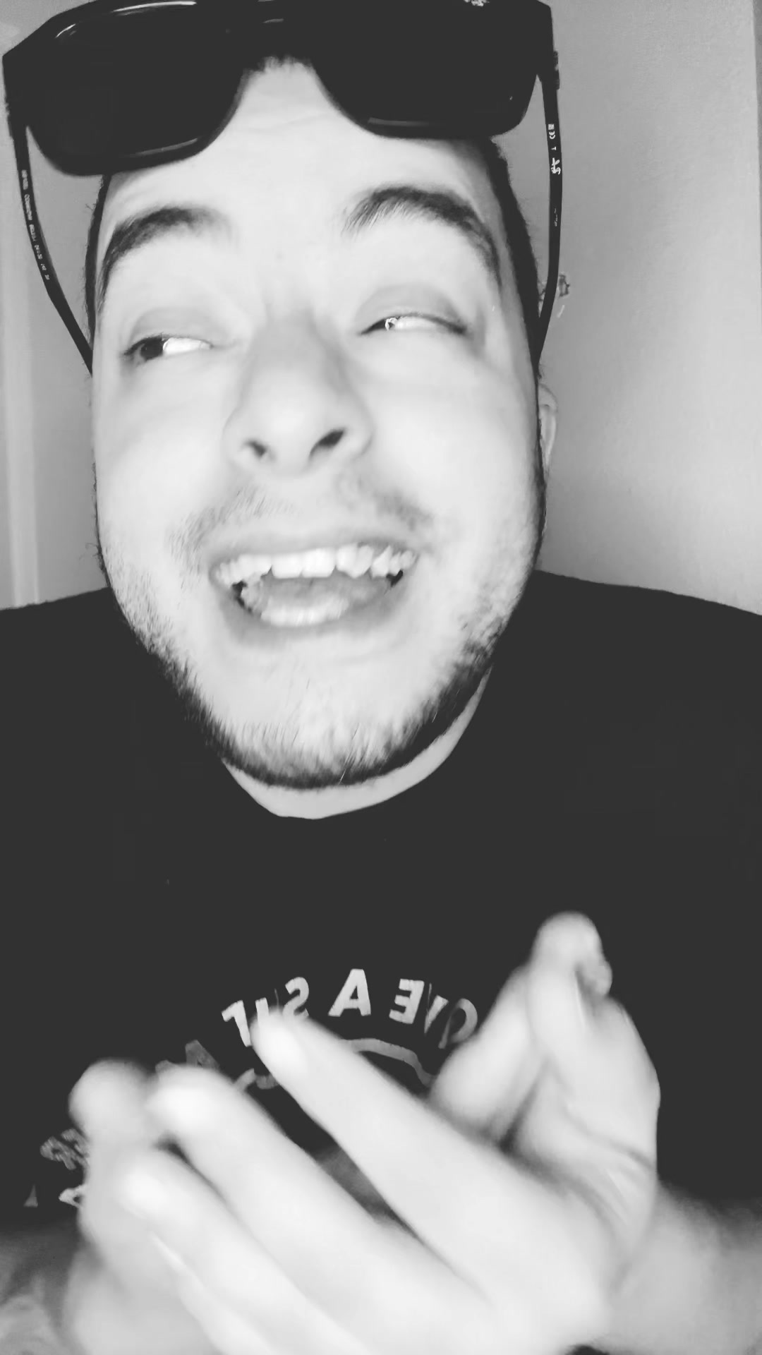 @🖤Eli🖤