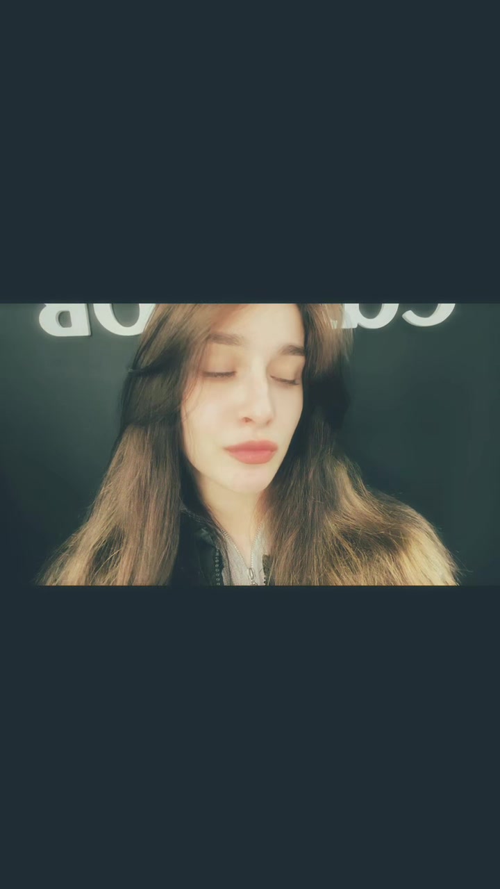 @Camilla_02_03