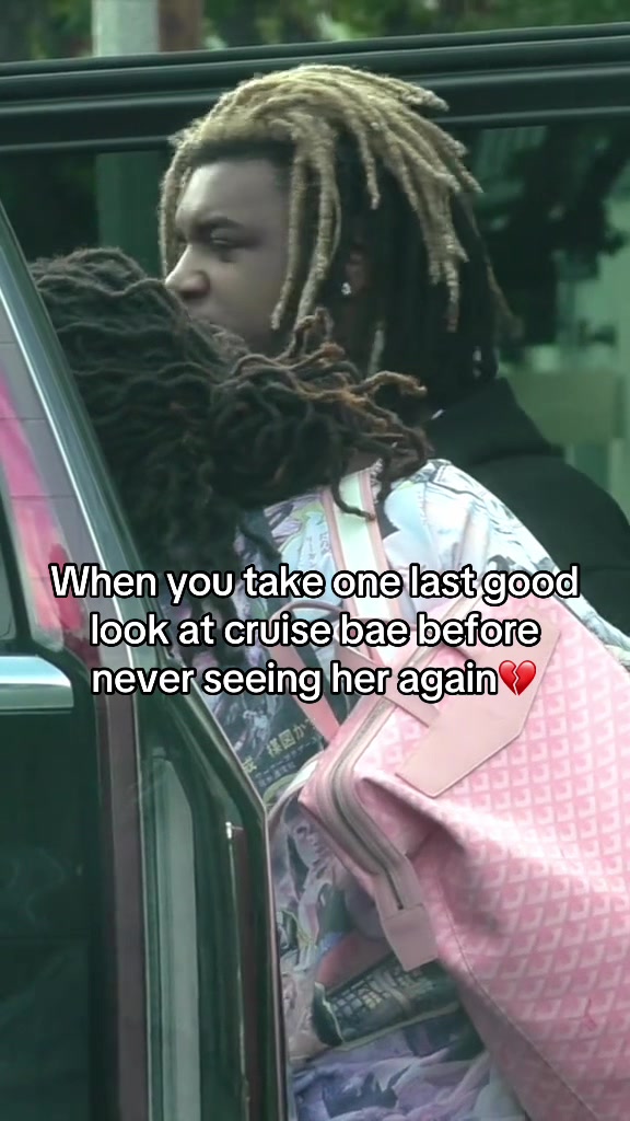 @LilBoatZee⛵️