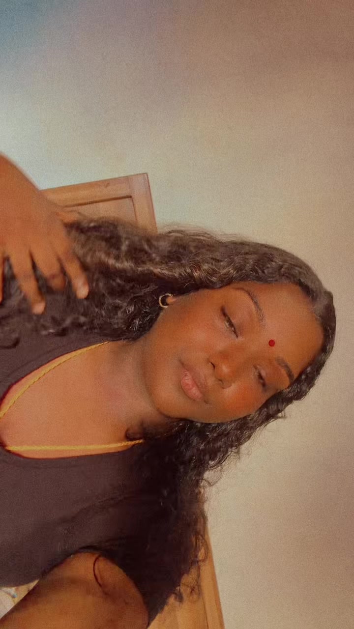 @டயானா 💛🦚