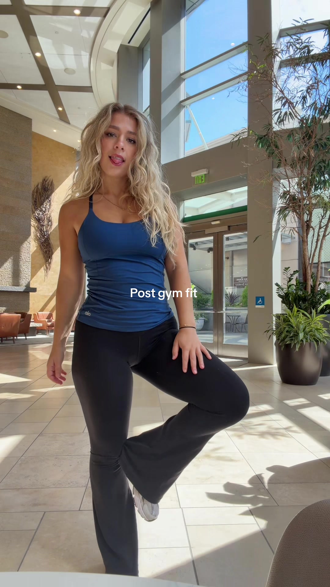 @_teloera