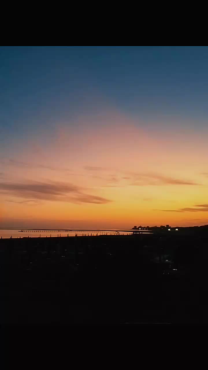 @𝐴𝑚𝑦_𝐸𝑚𝑢𝑐𝑐𝑖𝑎012
