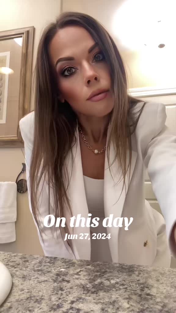 @lovely_leo_eyes
