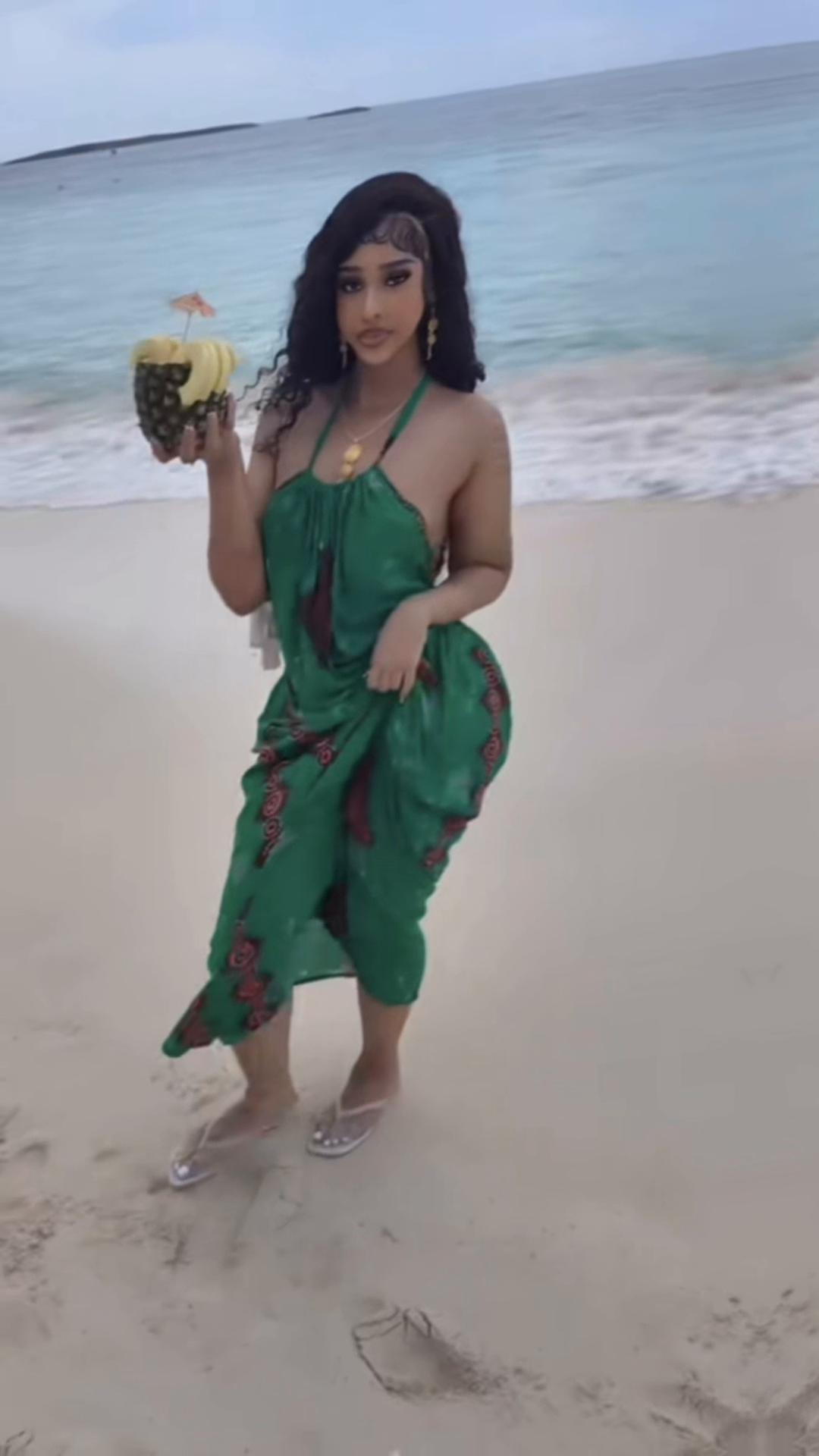 @The realmayyaa