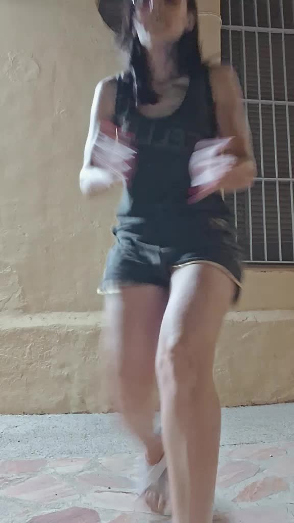 @LAURA MARCHETTI