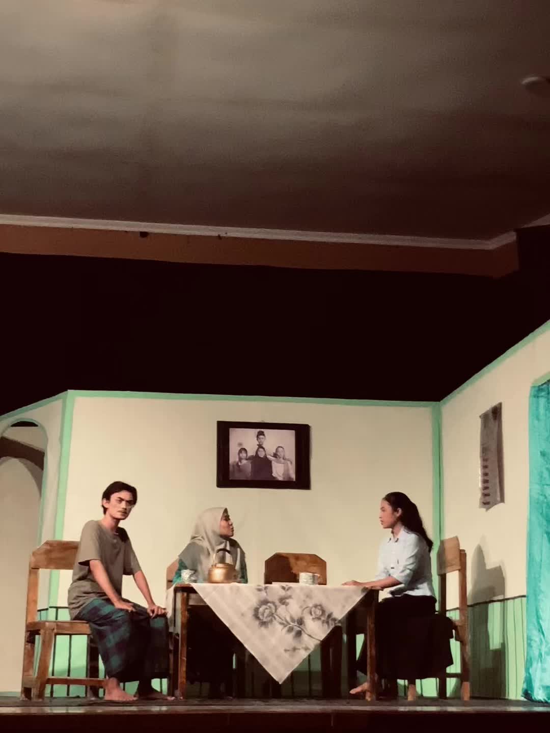@Teater Putih