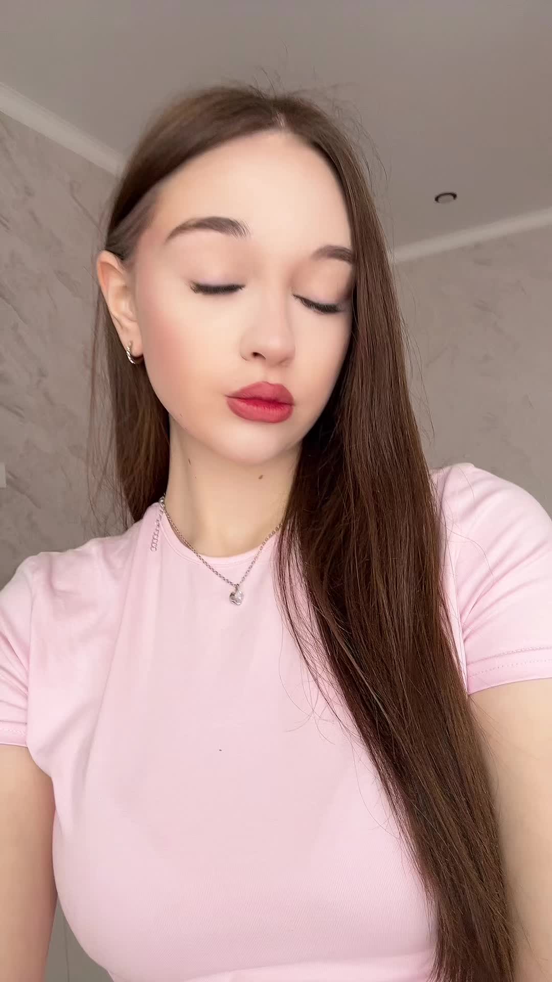 @vvv🪽