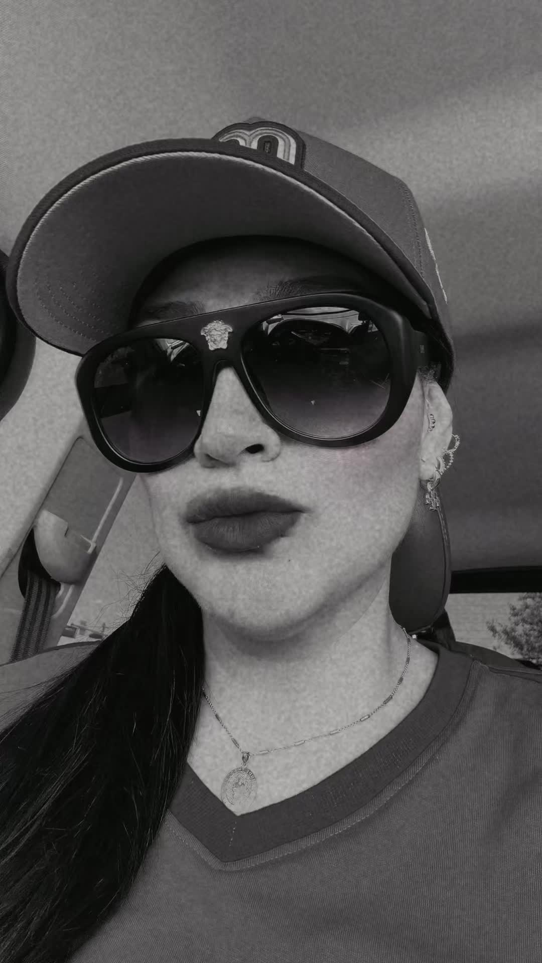 @Yamely