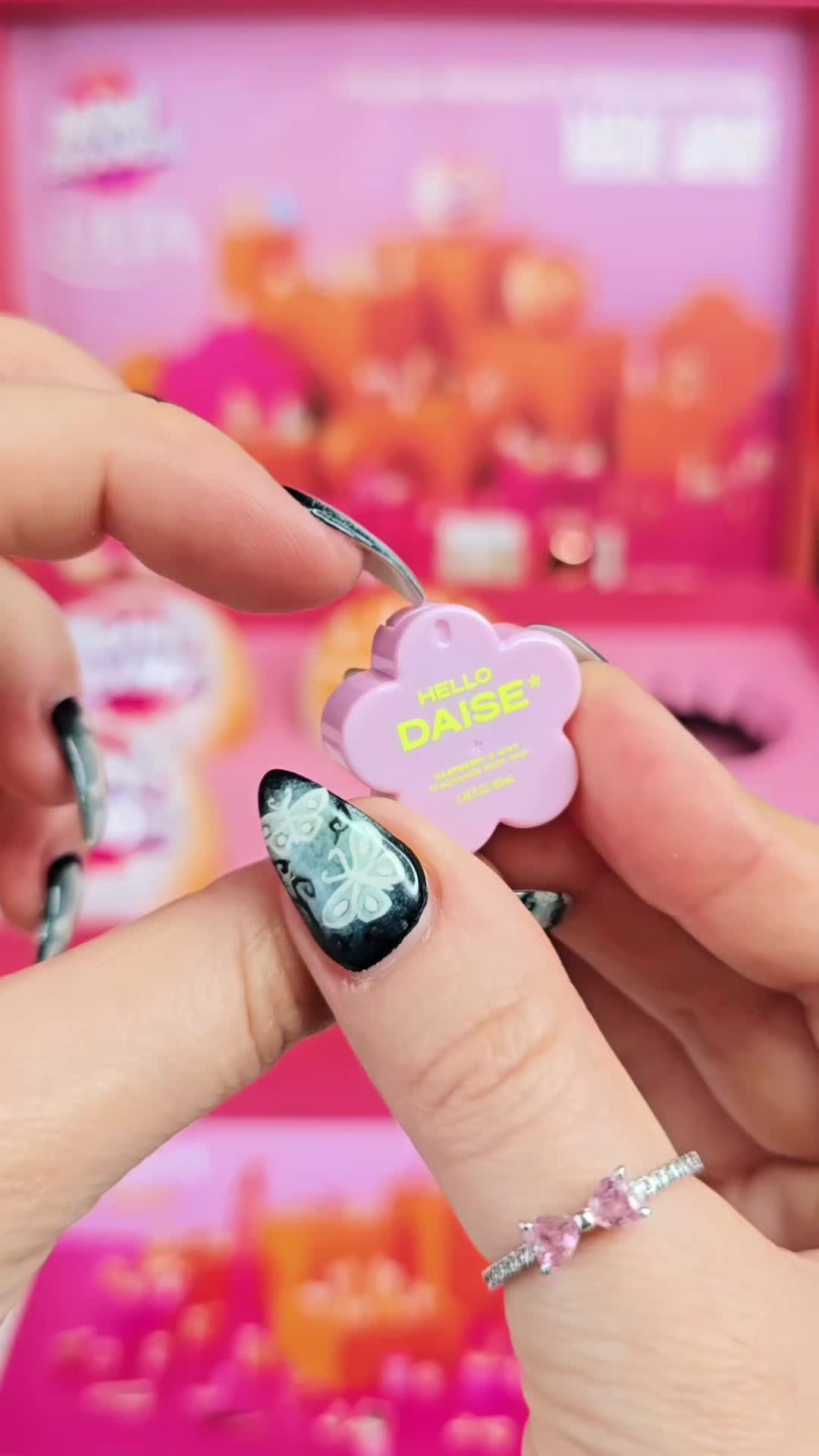 @Tanja's Toys Review