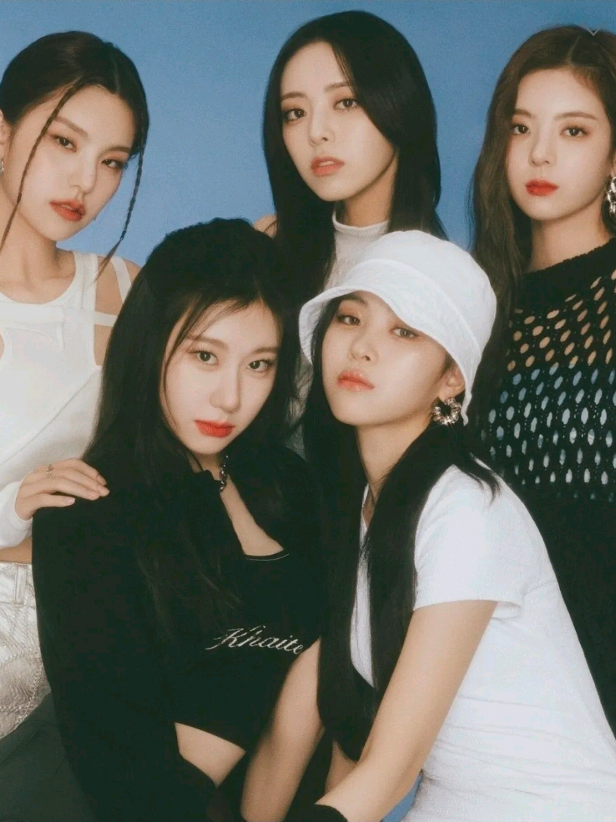 @kiara | 𝕸ꨵׄ𝗢࣭͠𝗧͂𝗧̸͟𝗢⁵