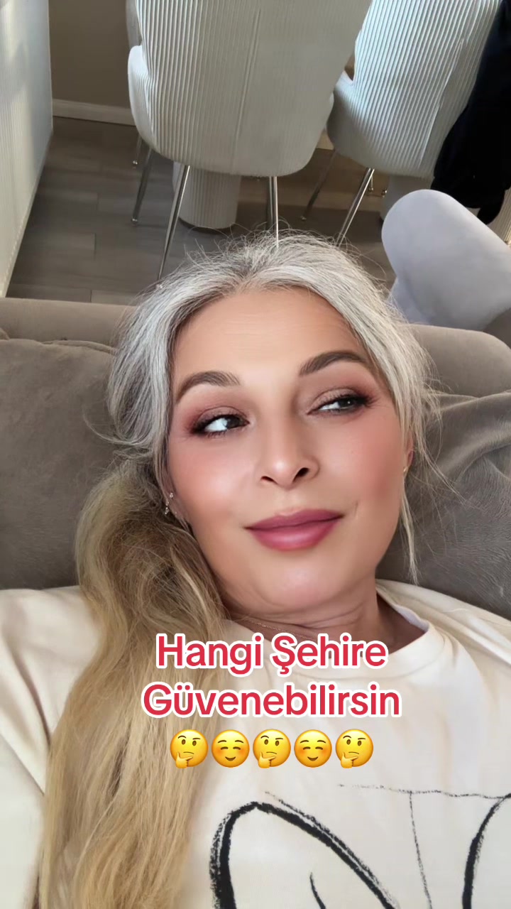 @G&Uuml;L🌹AY🌛