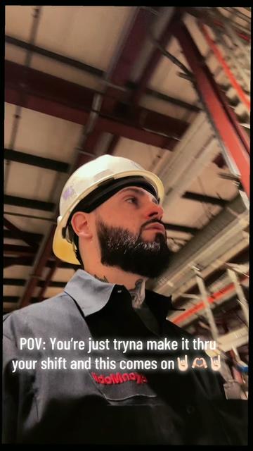 @Chriz__Vibez