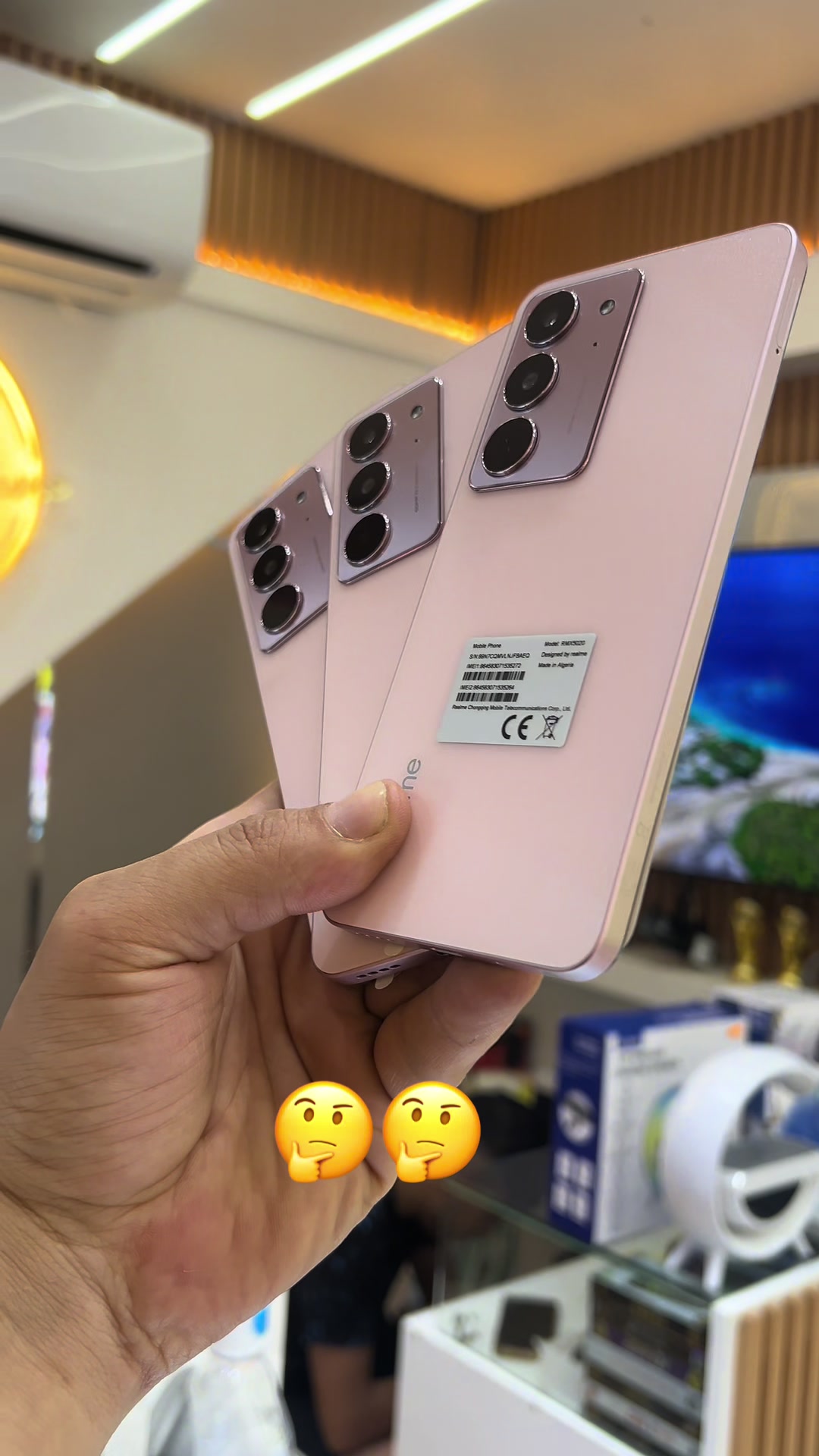 @Melouani phone