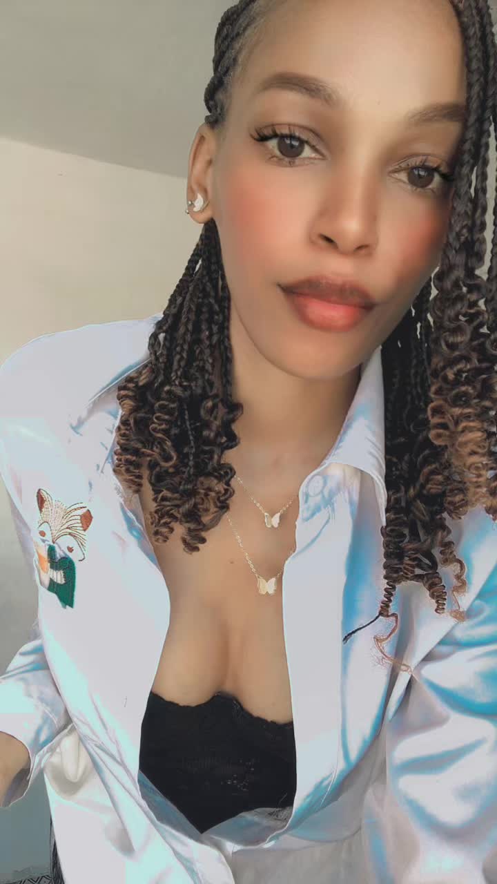@Malaika✨😇💦