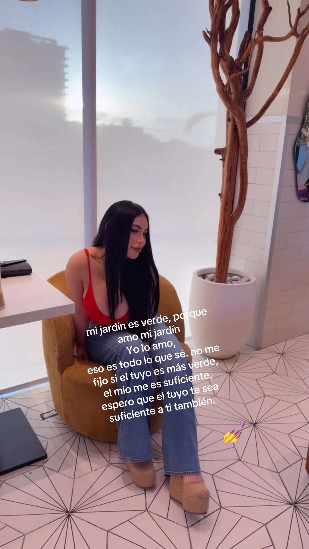 @Titi._🐝
