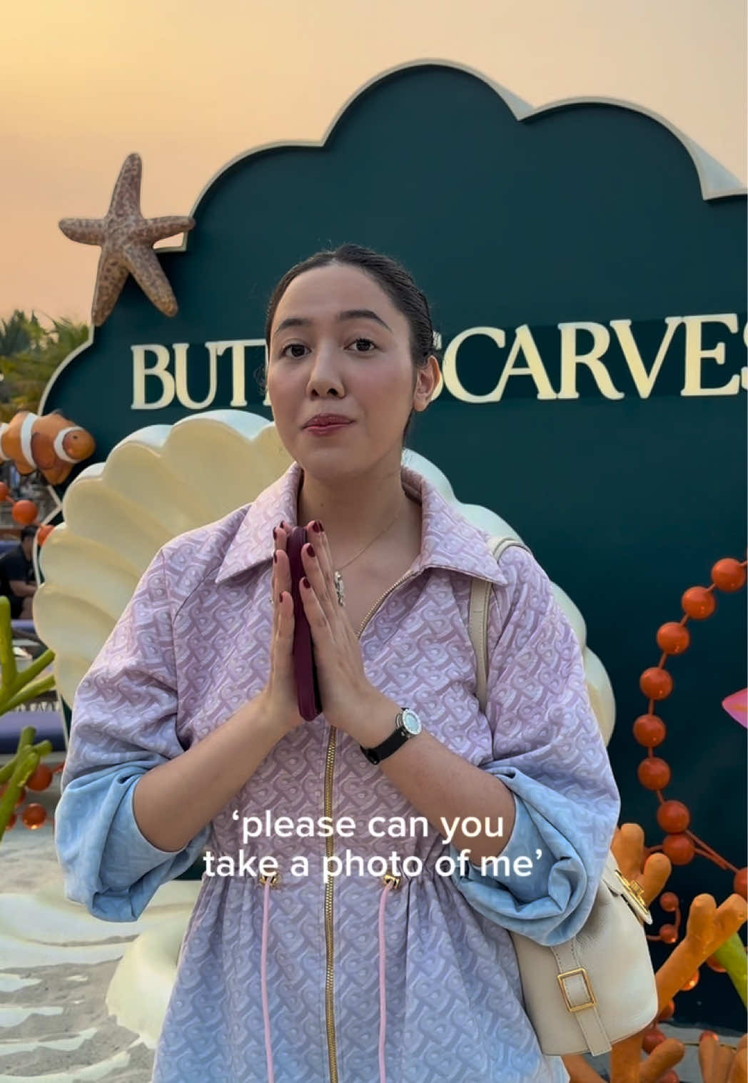 @Buttonscarves